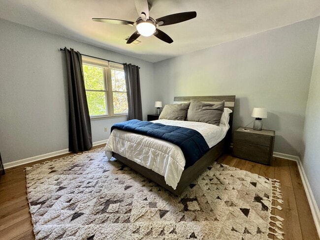 Building Photo - 4 Bedrooms with Finished Basement and Bonu...