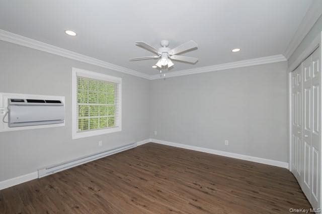 Building Photo - 146 Montauk Hwy