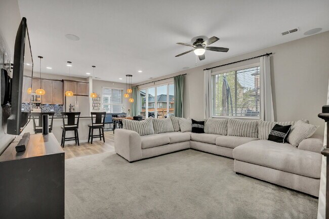 Building Photo - Newer Build 3 Bedroom Home In a Beautiful Neighborhood!