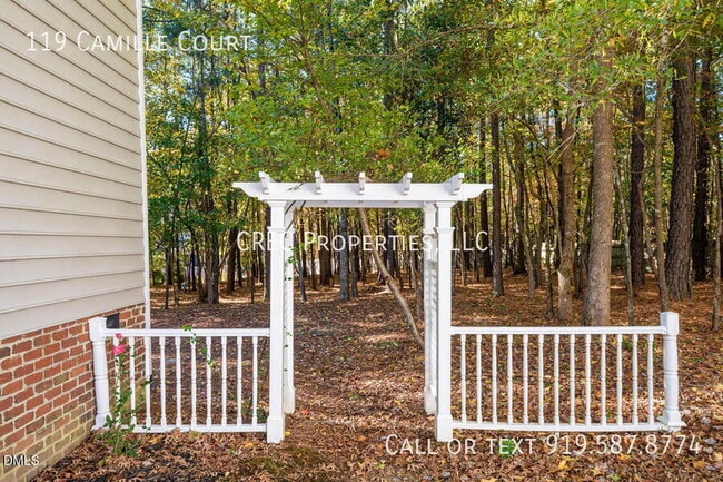 Building Photo - 119 Camille Ct