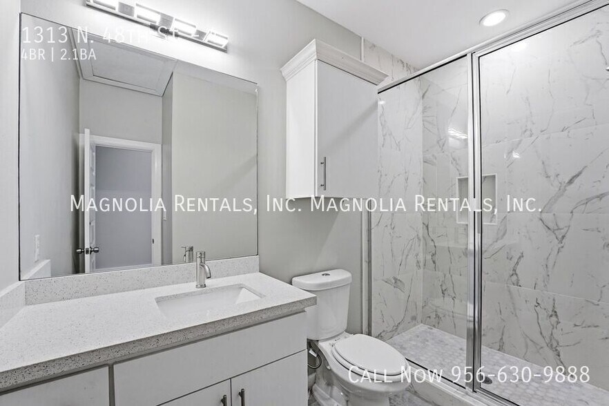 Building Photo - 1313 N 48th St