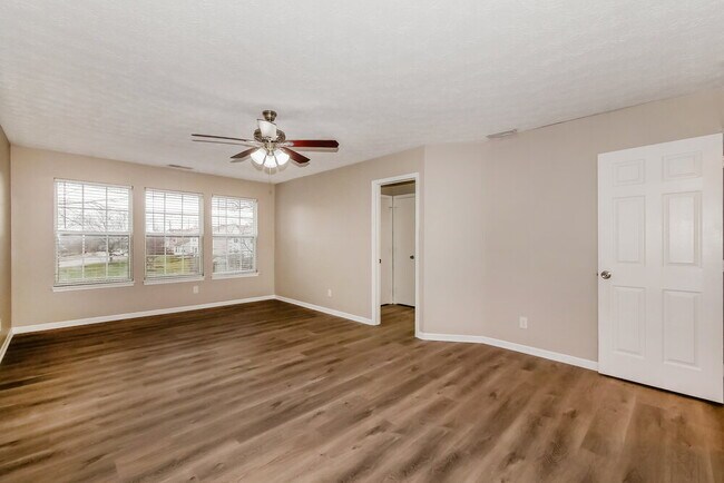 Building Photo - 6748 Redan Dr