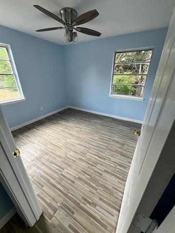 Building Photo - 4418 Sherwood Dr