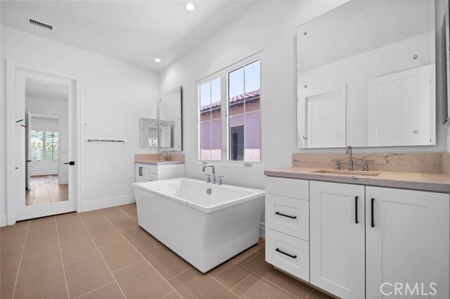 Building Photo - 107 Dolcetto