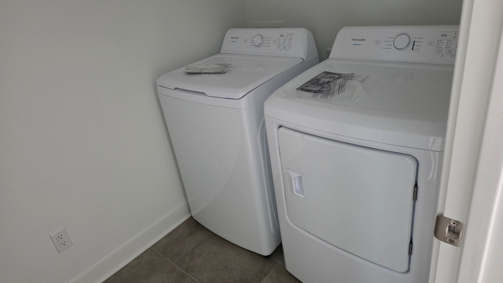 Building Photo - 7495 Marin Pkwy