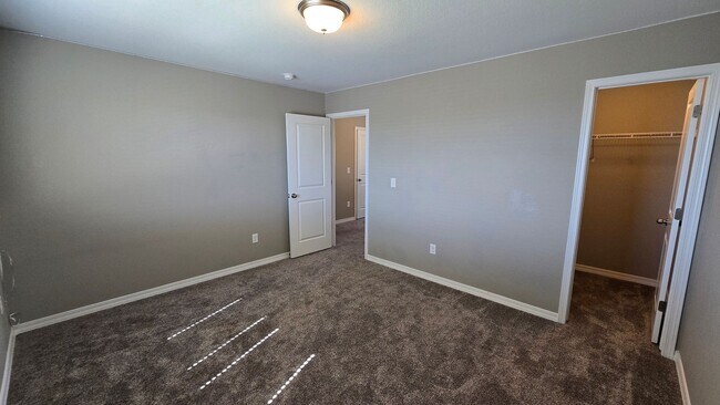 Building Photo - 11101 Willmore Dr