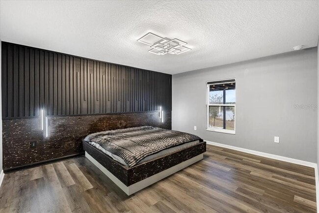 Building Photo - 946 Laurel Vw Wy