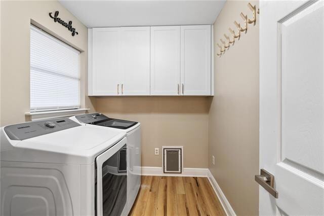 Building Photo - 104 Big Pine Dr