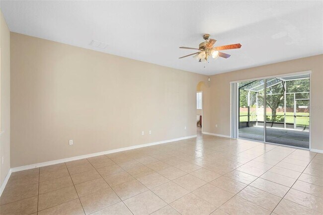 Building Photo - 13145 Moro Ct