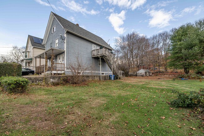 Building Photo - 54 Mowry Ave