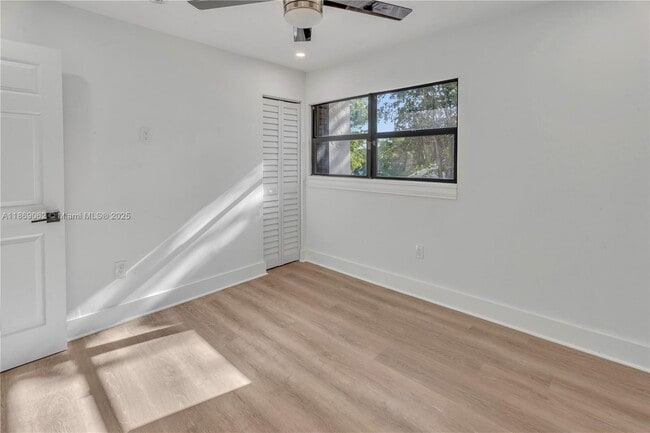 Building Photo - 9219 SW 123rd Ave Ct