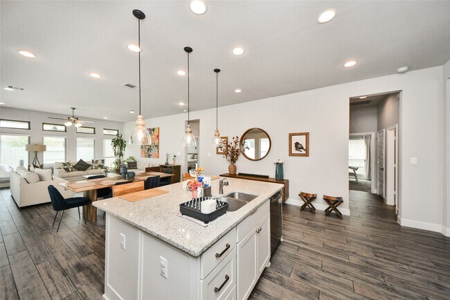 Building Photo - 2206 Forest Trace Ln