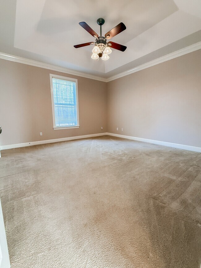 Building Photo - 201 Mallard Pond Cir