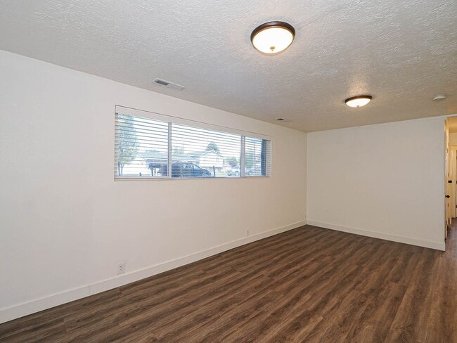 Building Photo - RES_CLOWARD_521