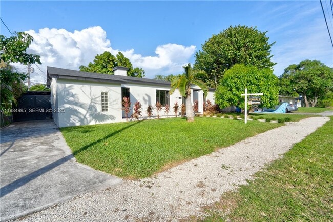 Building Photo - 347 NE 110th St