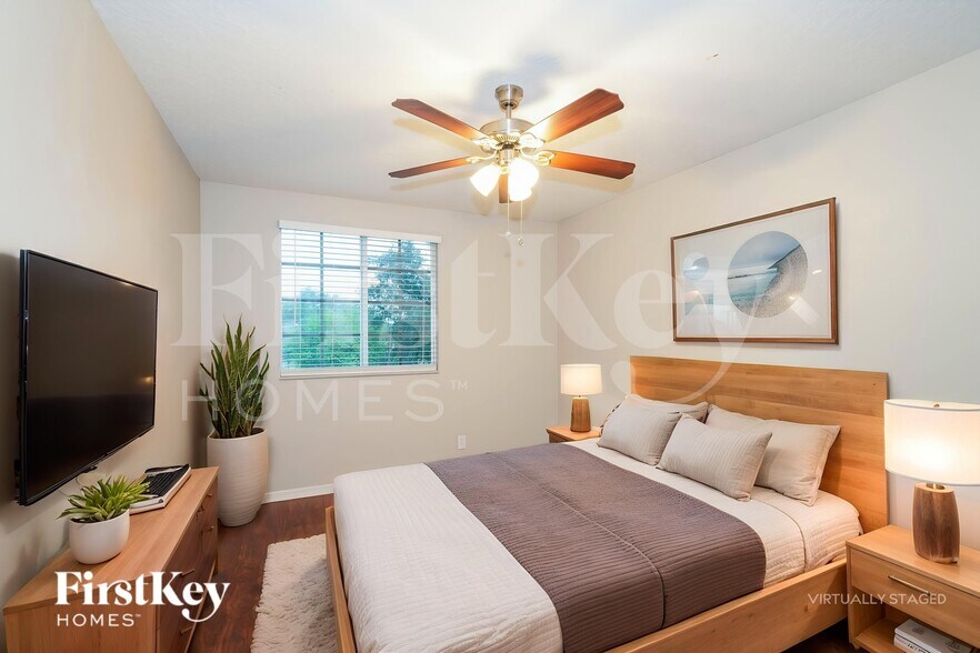 Building Photo - 20618 Whitebud Ct