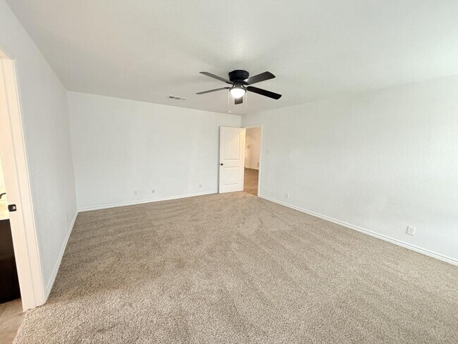 Building Photo - 3906 Anvil Range Rd