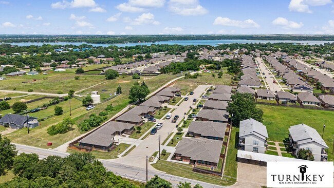 Building Photo - 1300-1304 White Sand Dr.