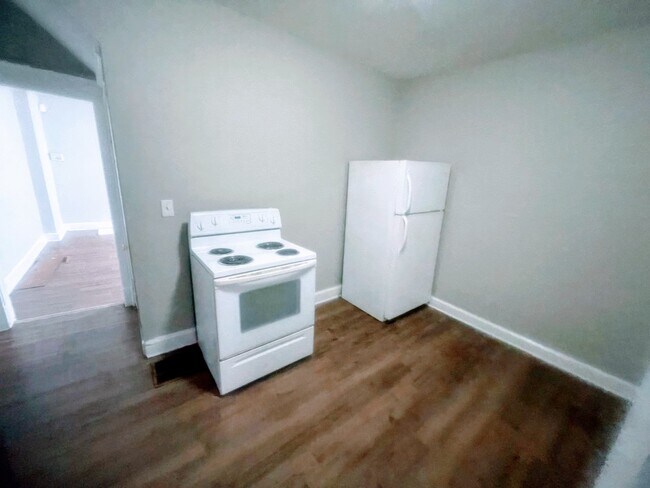 Building Photo - 1119 N Dearborn St