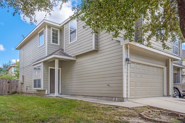 Building Photo - 6213 Stoney Creek Dr