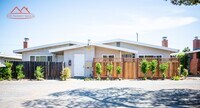 Building Photo - 1578 Albatross Dr