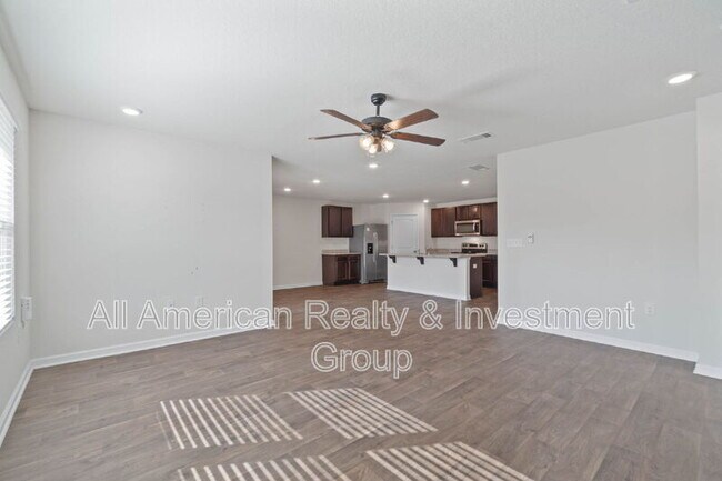 Building Photo - 1047 Limpkin St