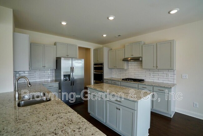 Building Photo - 797 Ravensdowne Dr