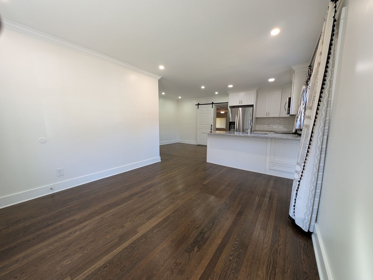 Building Photo - 1801 Kennesaw Dr