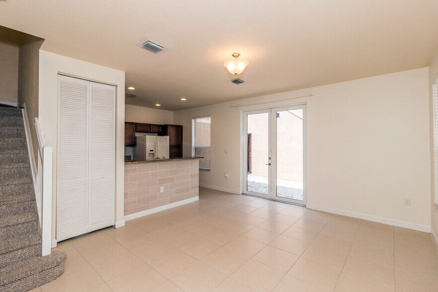 Building Photo - 9362 SW 171st Ave