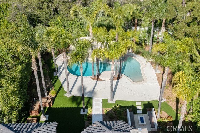 Building Photo - 17437 Oak Creek Ct