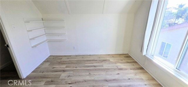 Building Photo - 5747 Jefferson Ave