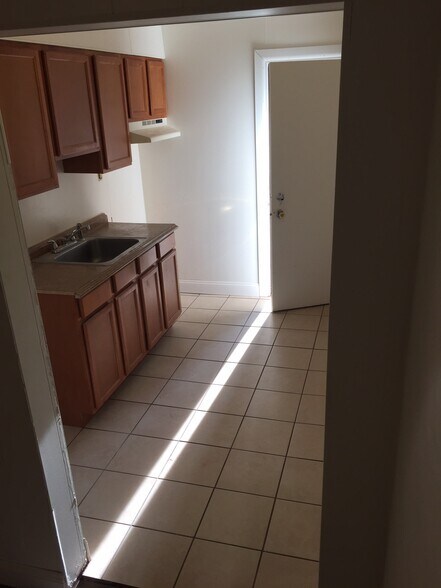 Building Photo - 3209 Ward St