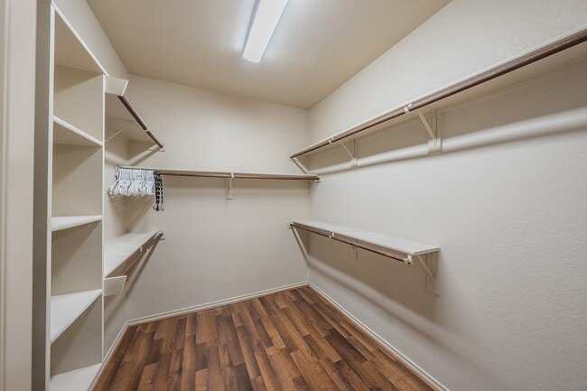 Building Photo - 12713 Diamond Peak Dr