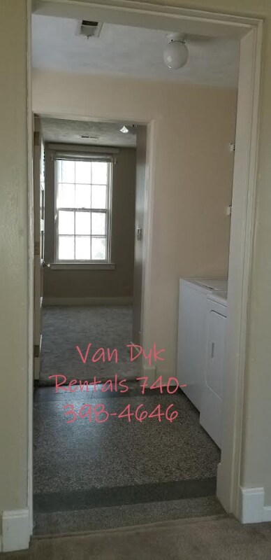 Building Photo - 800 5th St