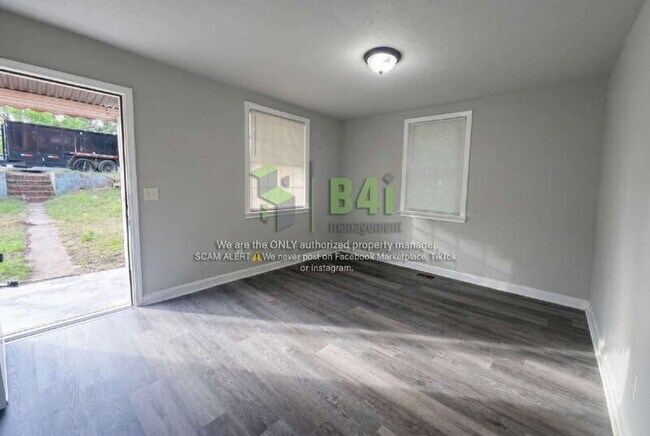 Building Photo - 171 Munson Dr