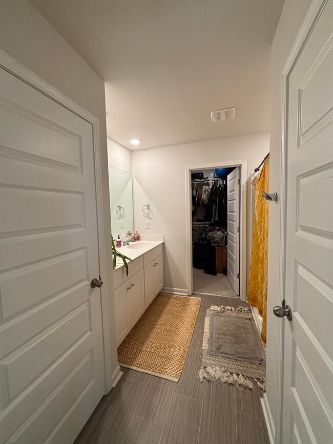 Building Photo - 523 Salty Pine Dr