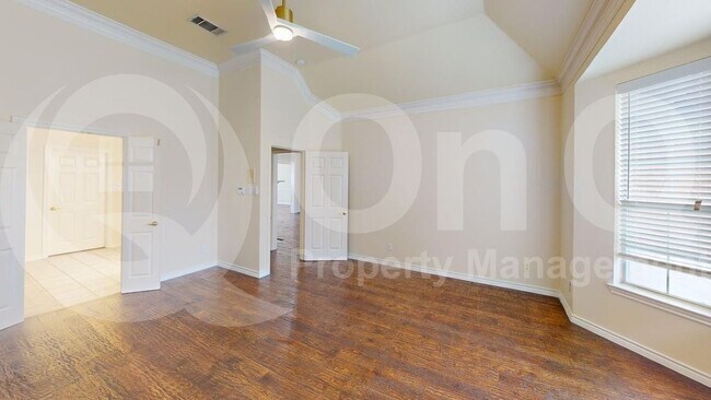 Building Photo - 3112 Chippenham Dr