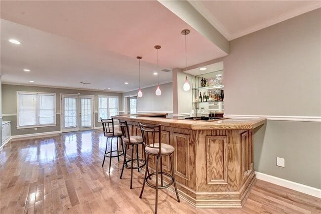 Building Photo - 645 Falls Bay Ct