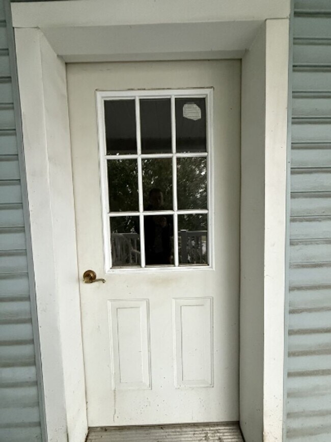 Building Photo - 243 Old Leacock Rd