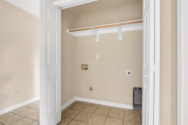 Building Photo - 106 Laib Ln