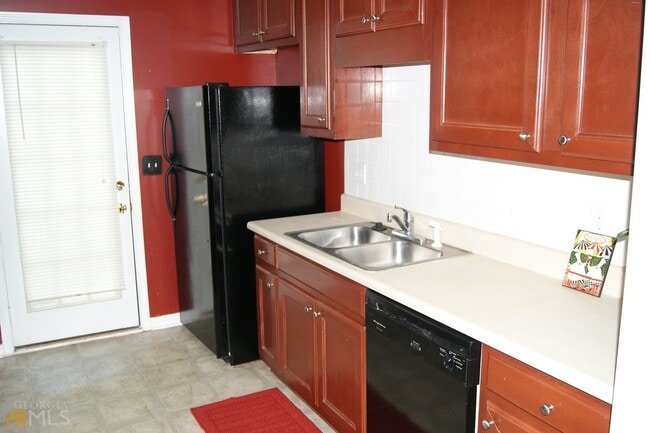 Building Photo - 848 Commerce Blvd