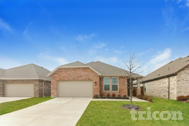 Building Photo - 8005 Calhoun Vly Dr