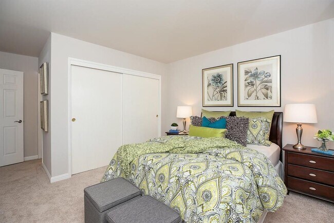 Building Photo - Belwood