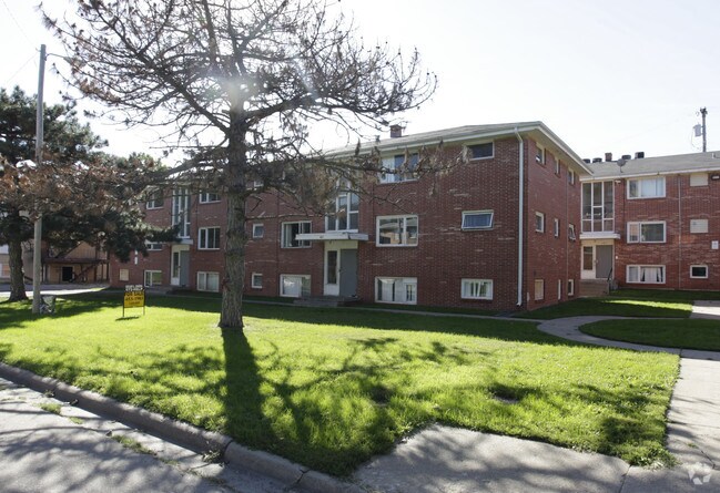 Building Photo - 4813 Boyd