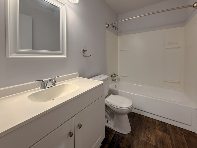 Bathroom - Carolina Flatz