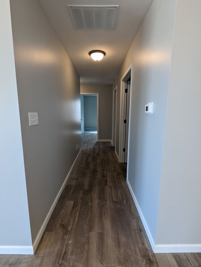 Building Photo - 3709 Joy Circle East