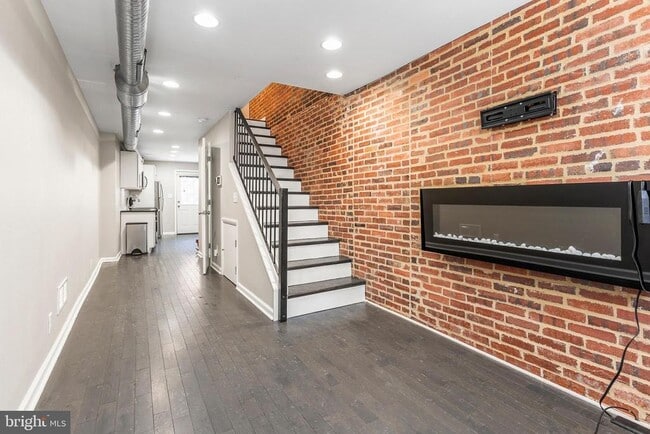 Building Photo - 1036 Patapsco St