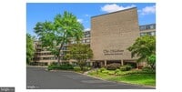 Building Photo - 600 Roosevelt Blvd