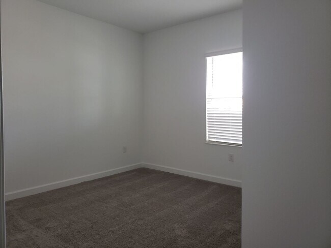 Building Photo - Stunning, energy-efficient solar-powered h...