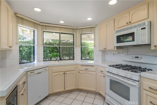 Building Photo - 12235 Shady Hollow Ln